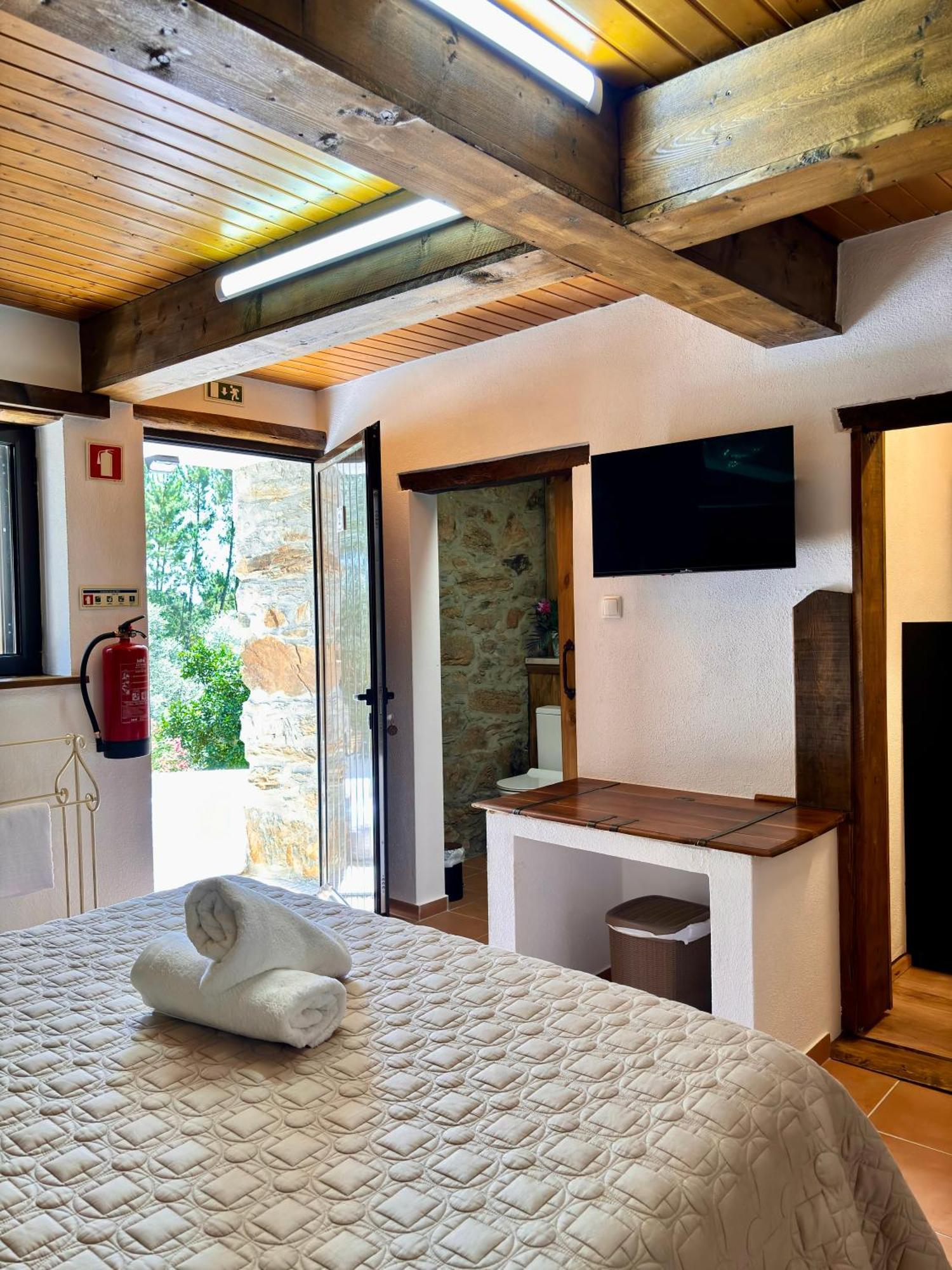 Casa Da Oliveira Bed & Breakfast Pedrogao Grande Dış mekan fotoğraf